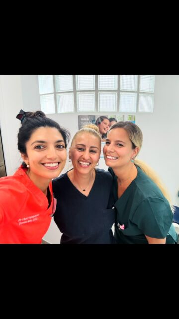 Back to work!! 🦷😍Excited to be back! 💗